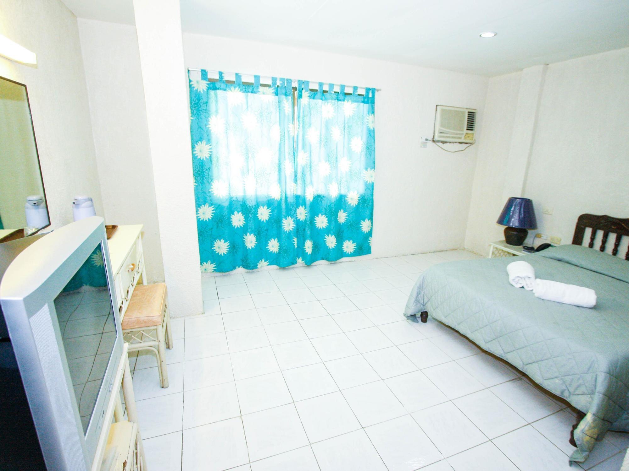 Bohol La Roca Hotel Totolan Екстер'єр фото