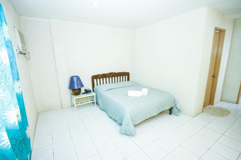 Bohol La Roca Hotel Totolan Екстер'єр фото