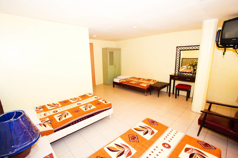 Bohol La Roca Hotel Totolan Екстер'єр фото