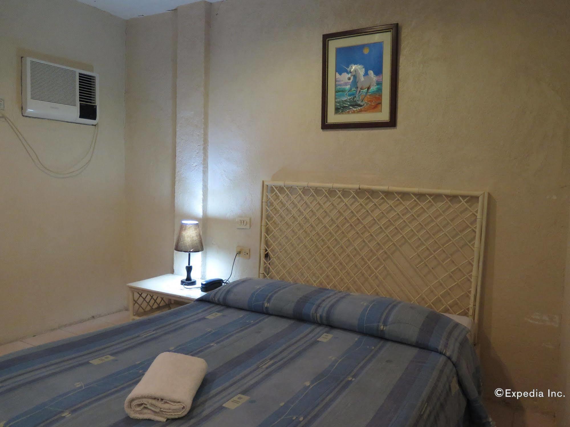 Bohol La Roca Hotel Totolan Екстер'єр фото