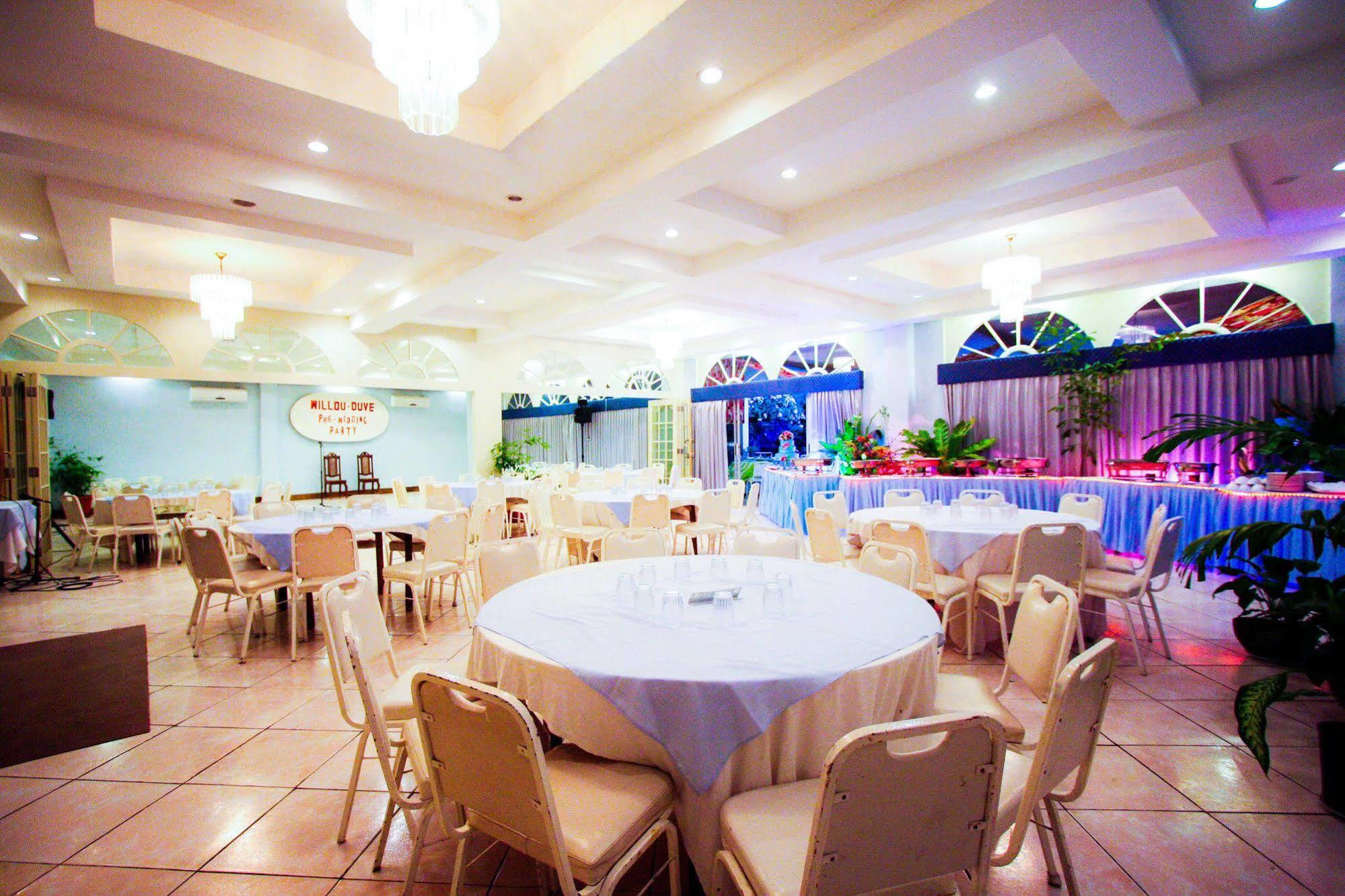 Bohol La Roca Hotel Totolan Екстер'єр фото